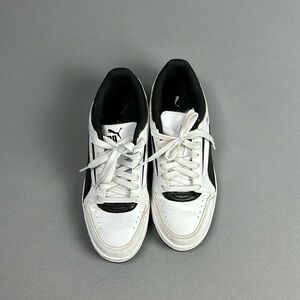 Puma - low dunk style shoe